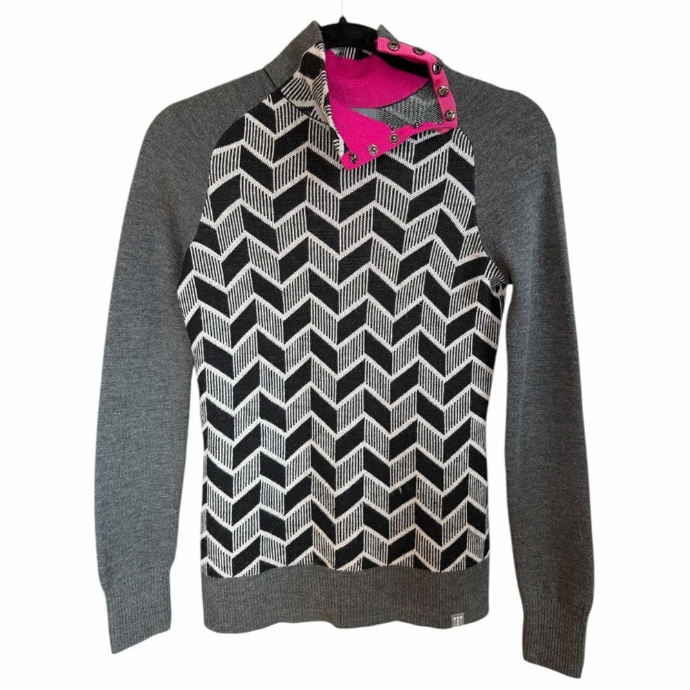 Title Nine 100%‎ Merino Wool Gray Pink Chevron Printed Sweater Size Small